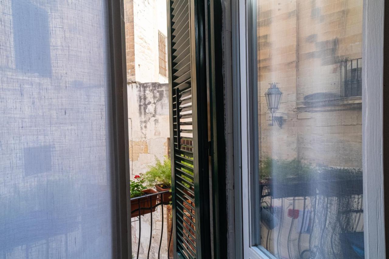 Il Giardino Di Sybar Lägenhet Lecce Exteriör bild