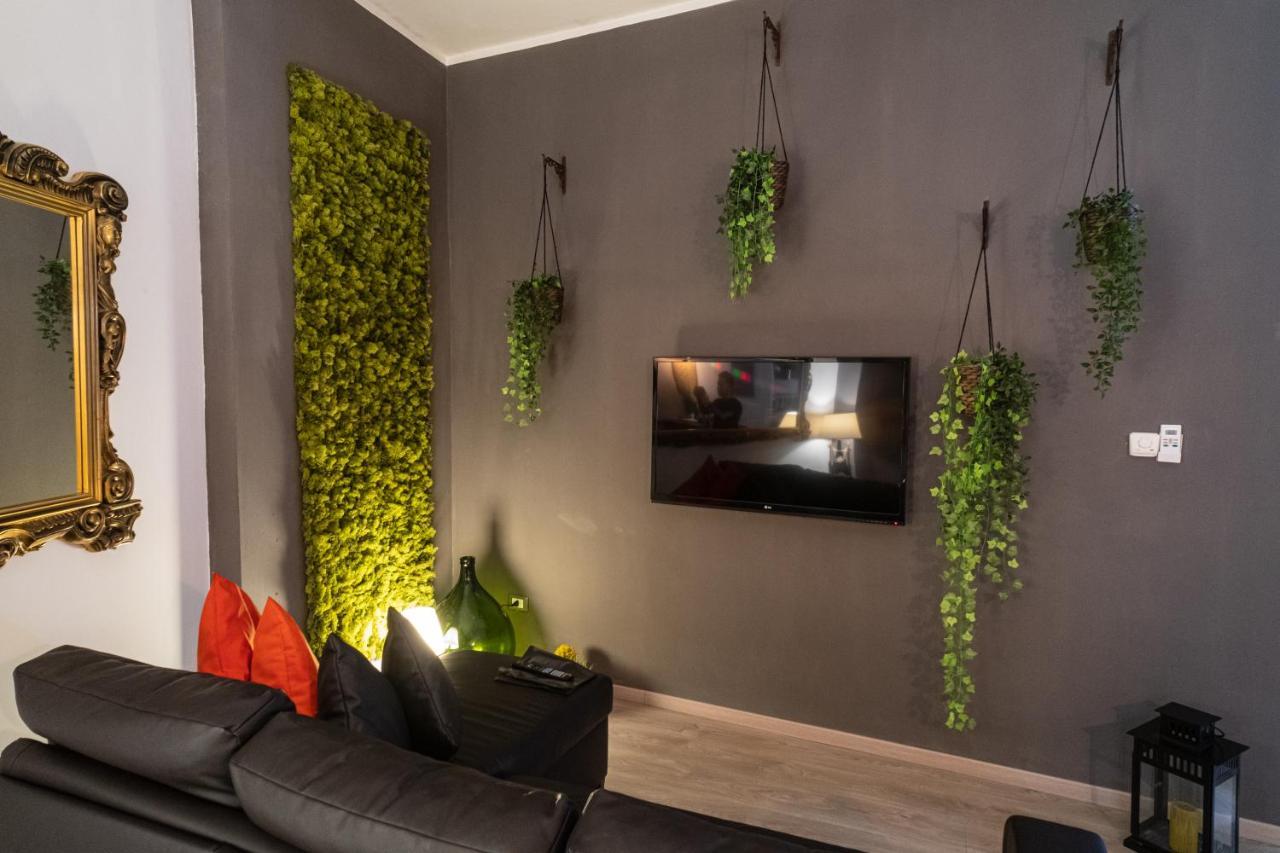Il Giardino Di Sybar Lägenhet Lecce Exteriör bild